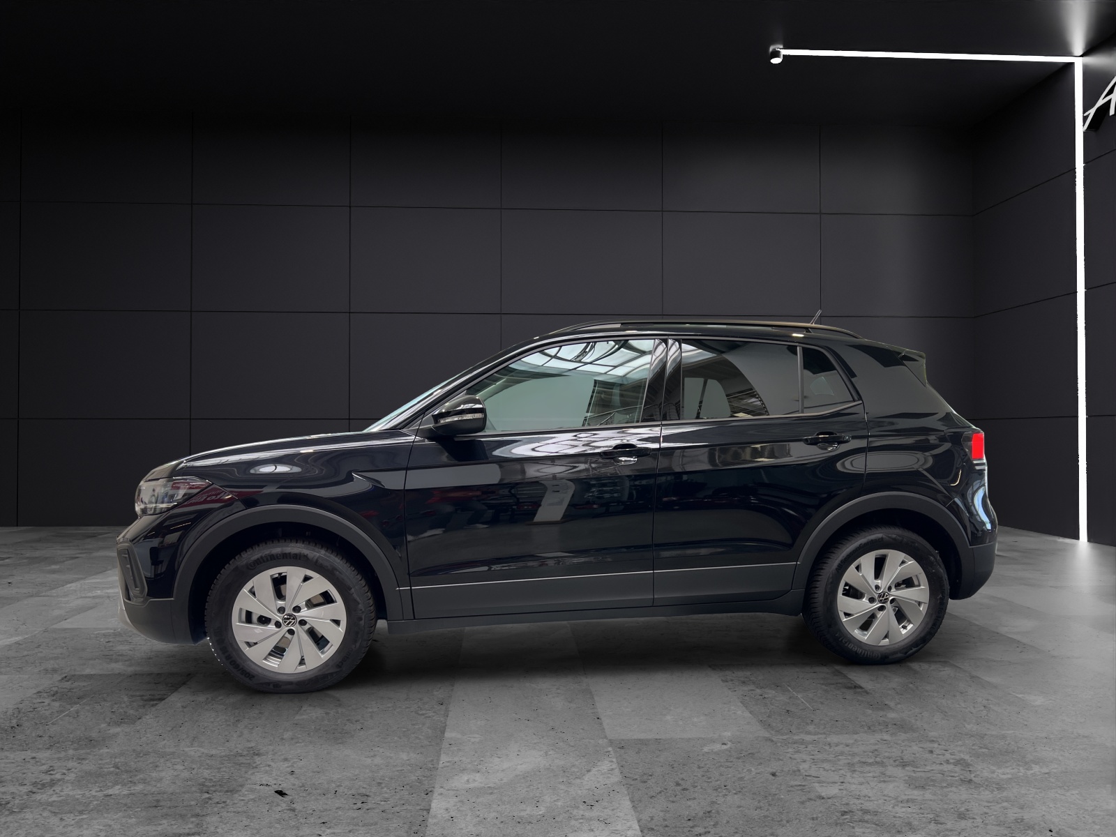 Fahrzeugabbildung Volkswagen T-Cross Life DSG ReadyToDiscover RearView ACC