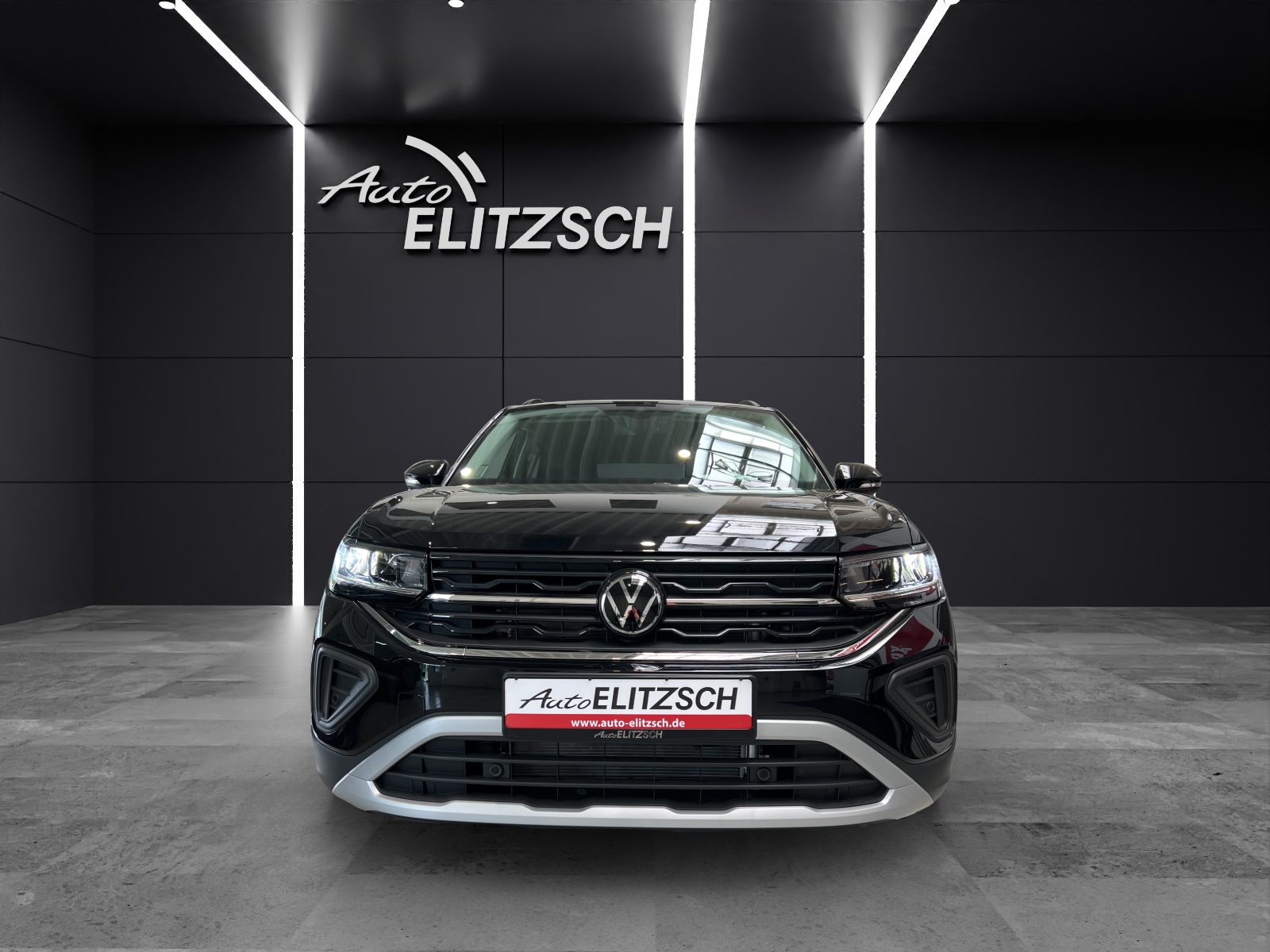 Fahrzeugabbildung Volkswagen T-Cross Life DSG ReadyToDiscover RearView ACC