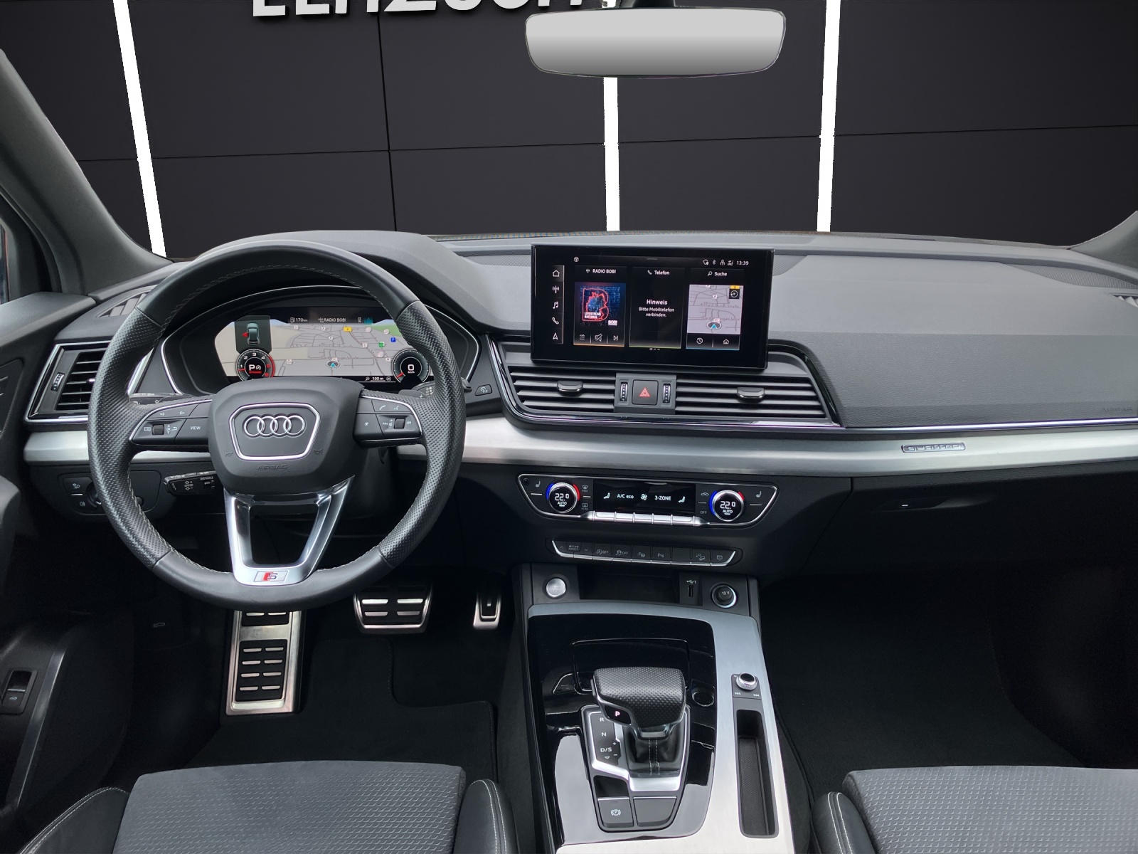 Fahrzeugabbildung Audi Q5 50 TDI quattro S-line S-tronic LED Navi ACC AVC Park-Assist SH 20