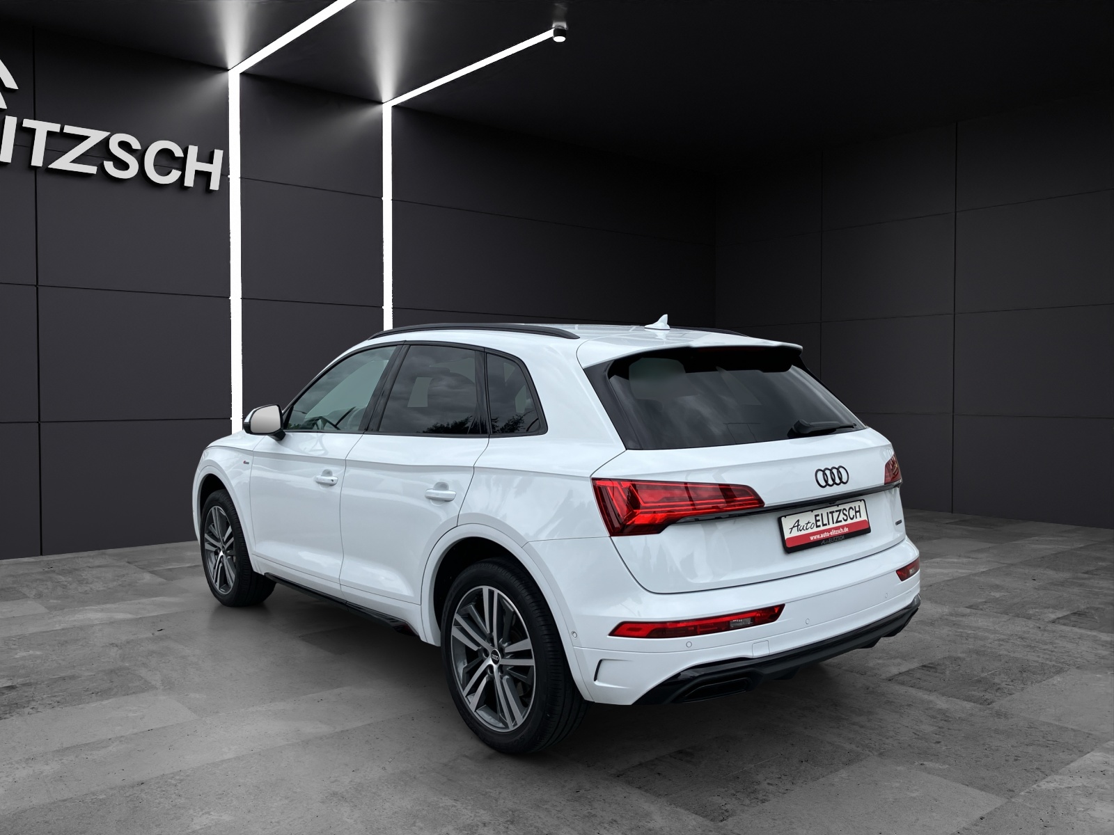 Fahrzeugabbildung Audi Q5 50 TDI quattro S-line S-tronic LED Navi ACC AVC Park-Assist SH 20