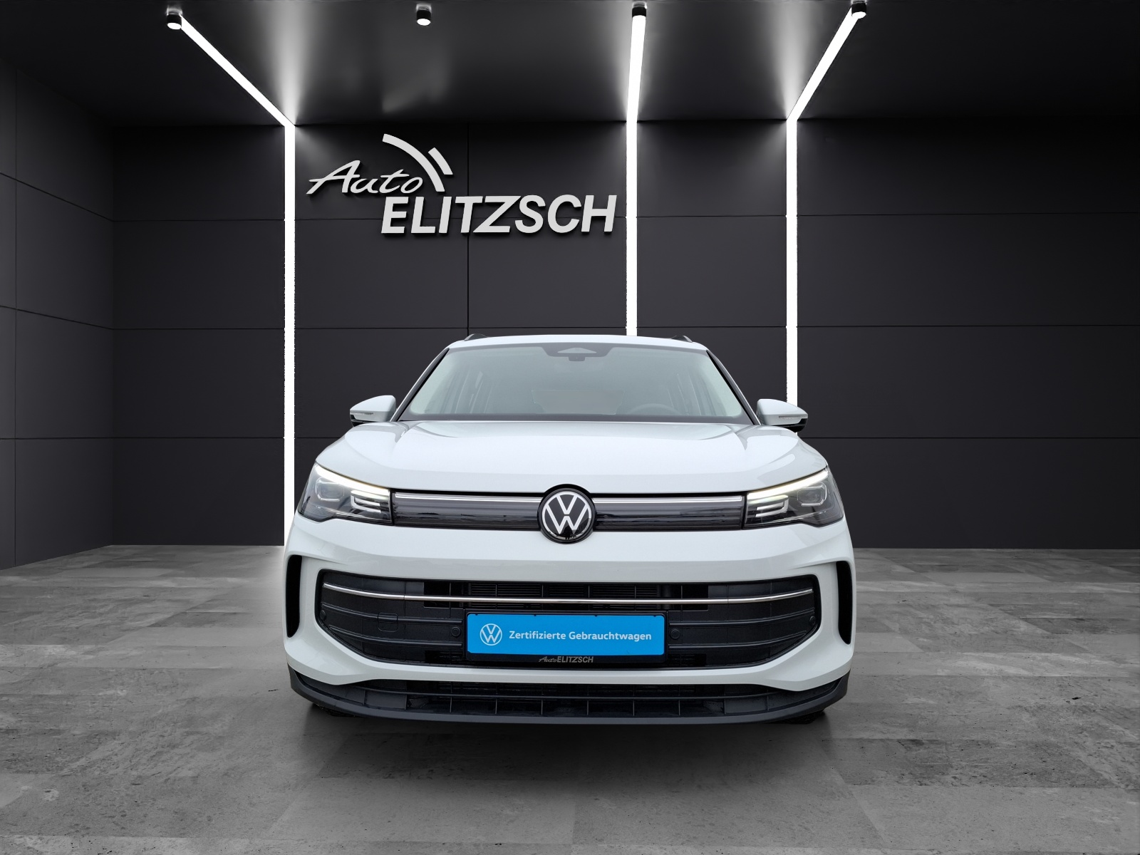 Fahrzeugabbildung Volkswagen Tiguan eTSI Life DSG LED Navi ACC RFK AHK SH