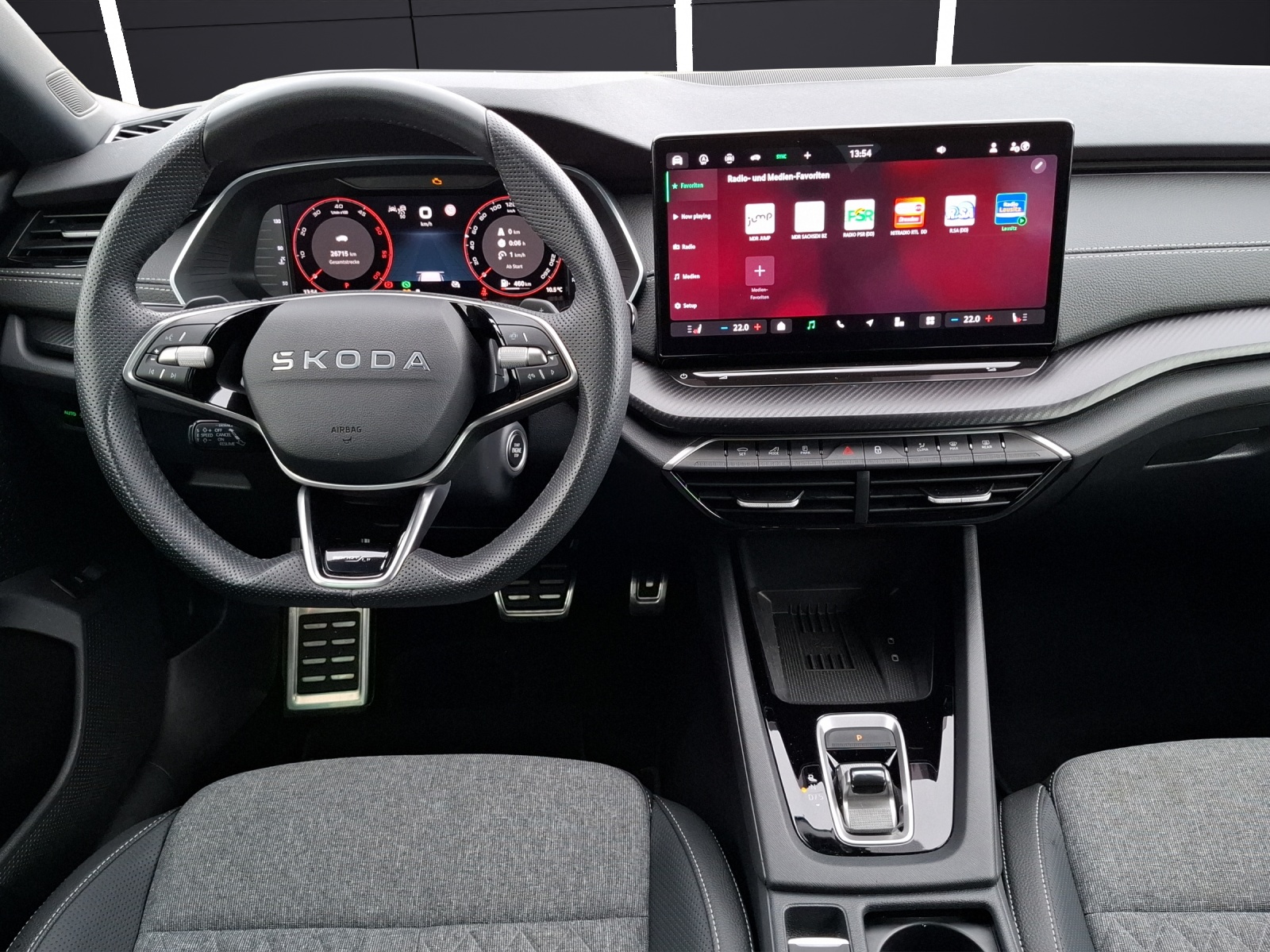 Fahrzeugabbildung SKODA Octavia Combi TDI Sportline DSG Matrix Navi AID HUD ACC 360° SH 18