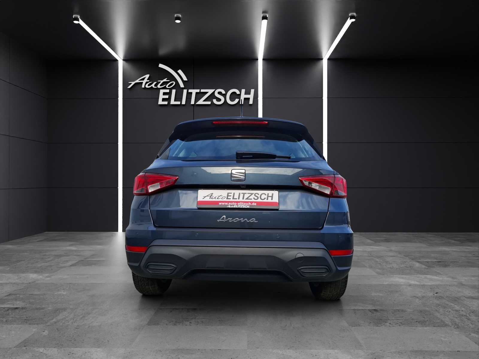 Fahrzeugabbildung SEAT Arona TSI Style DSG LED Navi AID ACC Park-Assist SH