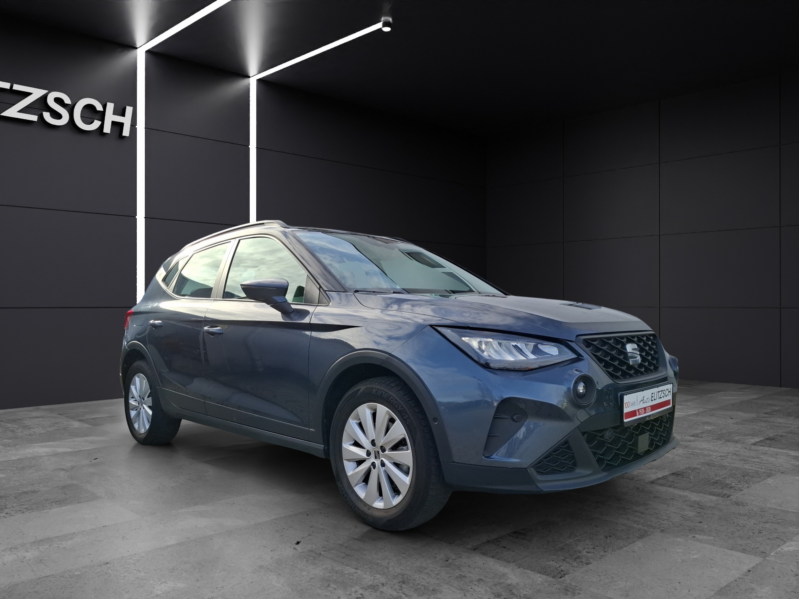 Fahrzeugabbildung SEAT Arona TSI Style DSG LED Navi AID ACC Park-Assist SH
