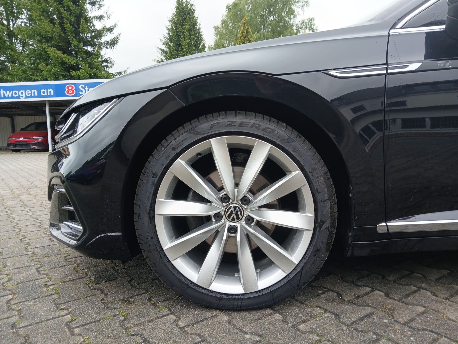 Fahrzeugabbildung Volkswagen Arteon SB R-Line ALLRAD Matrix AHK VC ACC Kamera