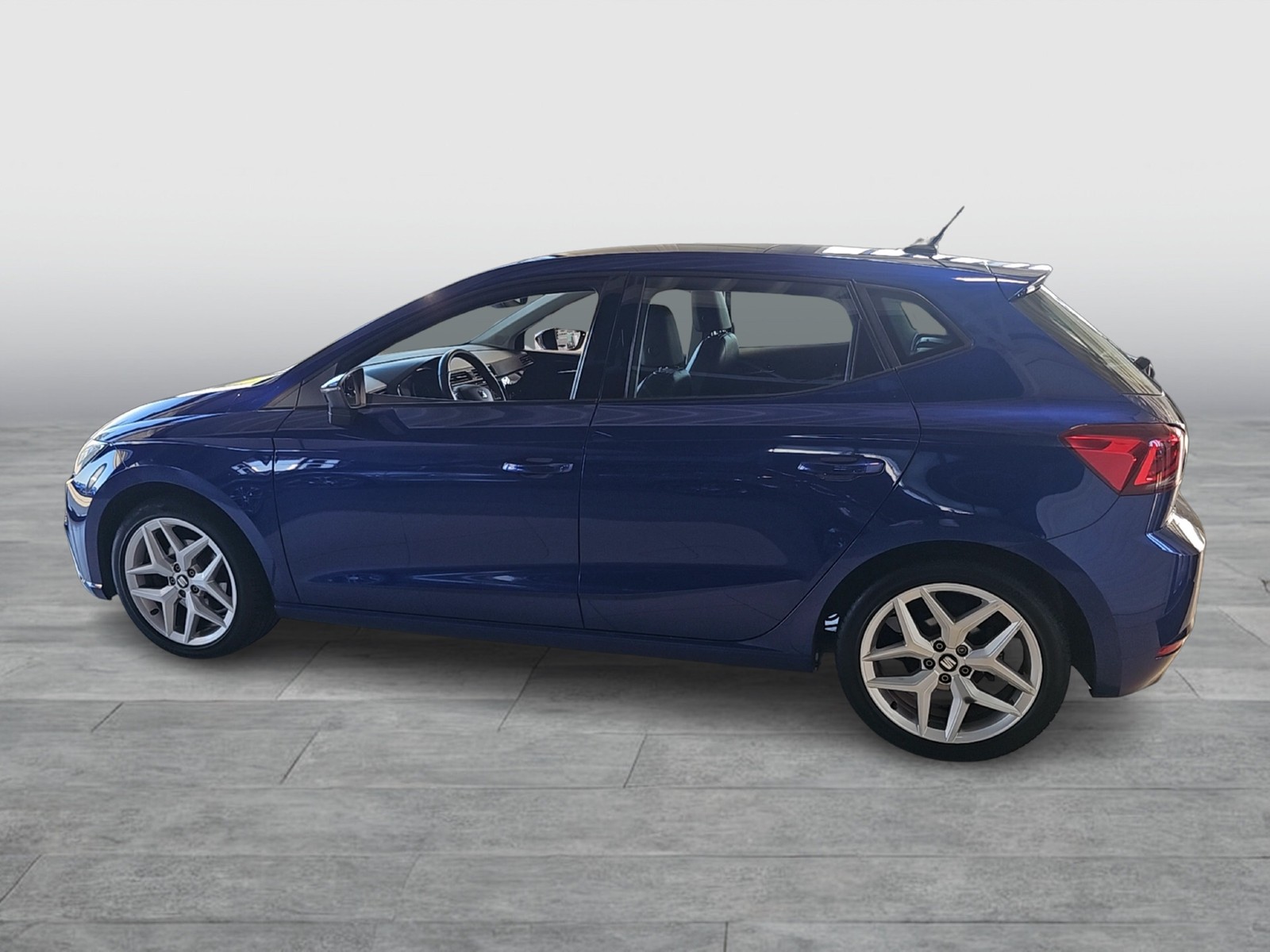 Fahrzeugabbildung SEAT Ibiza FR LED PANORAMADACH SH NAVI