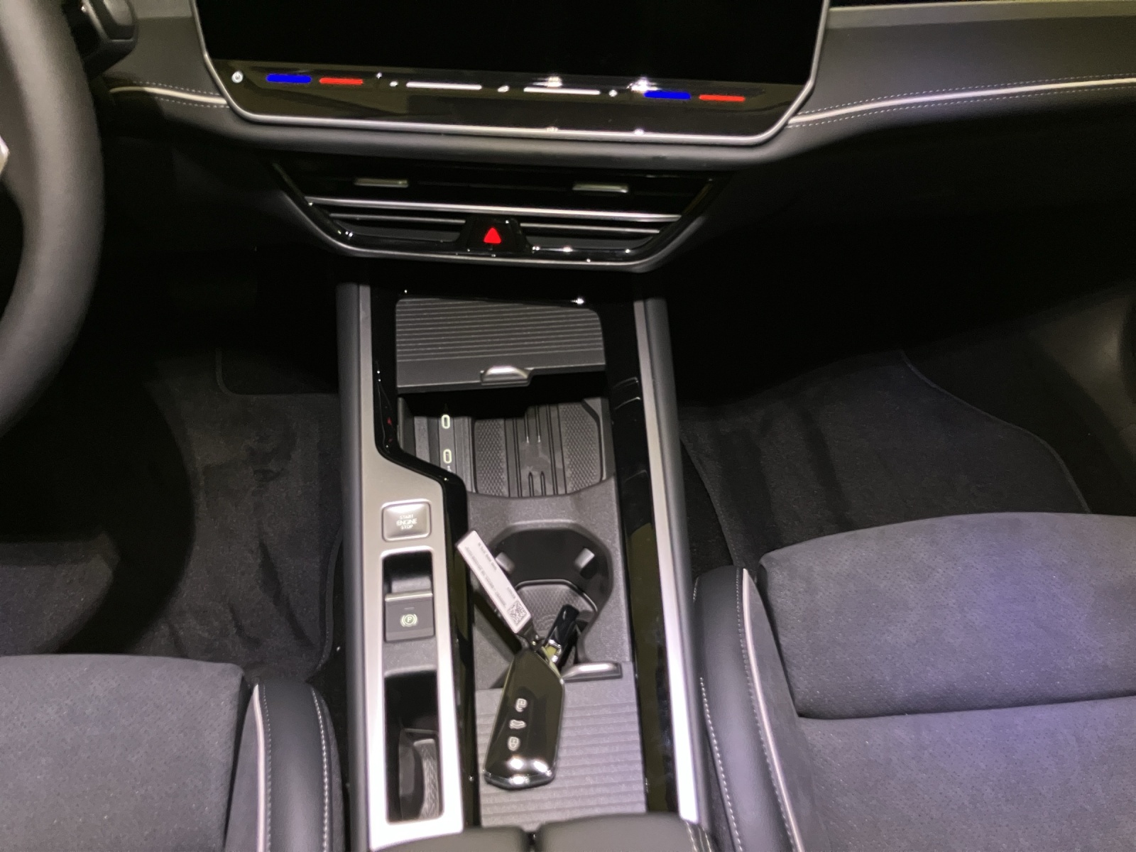 Fahrzeugabbildung Volkswagen Passat Variant Elegance