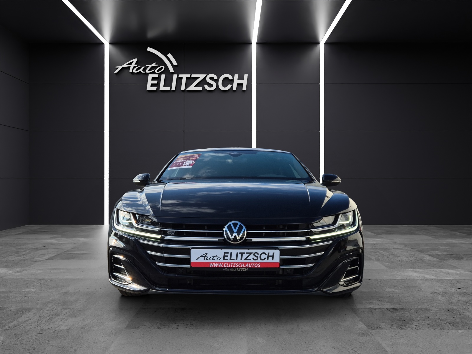 Fahrzeugabbildung Volkswagen Arteon SB TSI R-Line DSG 4M Matrix AHK Navi AID Pano ACC RFK SH