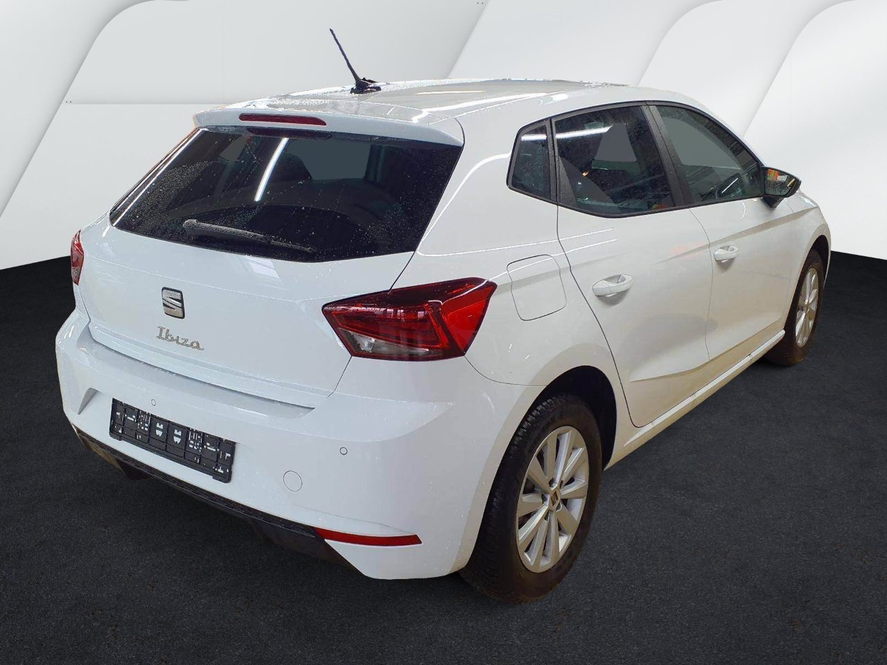 Fahrzeugabbildung SEAT Ibiza TSI Style LED Navi ACC VC RFK SH LM