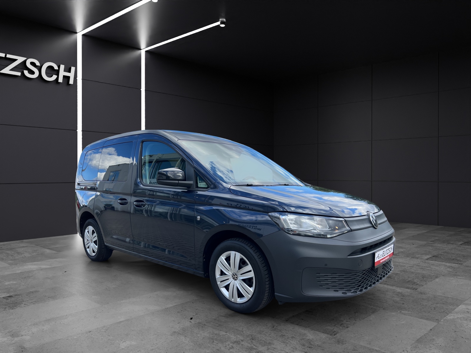 Fahrzeugabbildung Volkswagen Caddy Kombi TDI AHK 5Sitzer SHZ Klima PDC DAB+