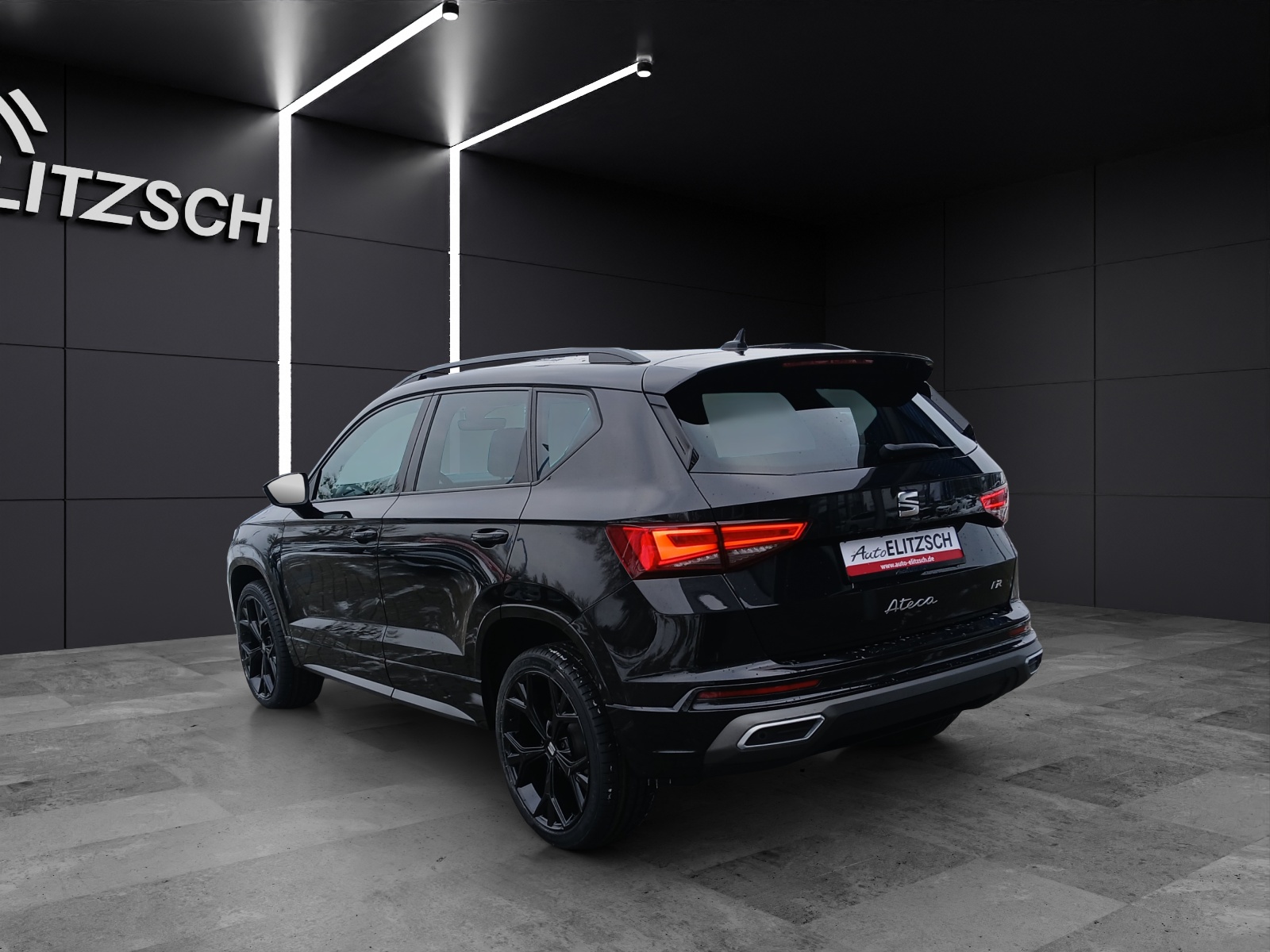 Fahrzeugabbildung SEAT Ateca TSI FR DSG LED AHK Navi beats AID ACC RFK SH 19