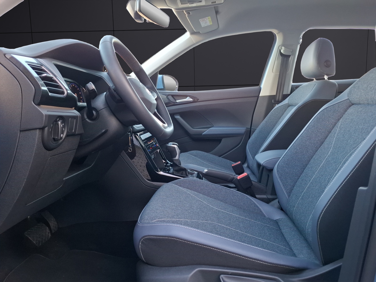 Fahrzeugabbildung Volkswagen T-Cross TSI Style DSG Matrix Navi AID ACC PDC SH LM