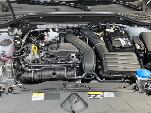 Fahrzeugabbildung Audi Q2 35 TFSI advanced S tronic LED Klima-Komfortpaket Vorb.AZV