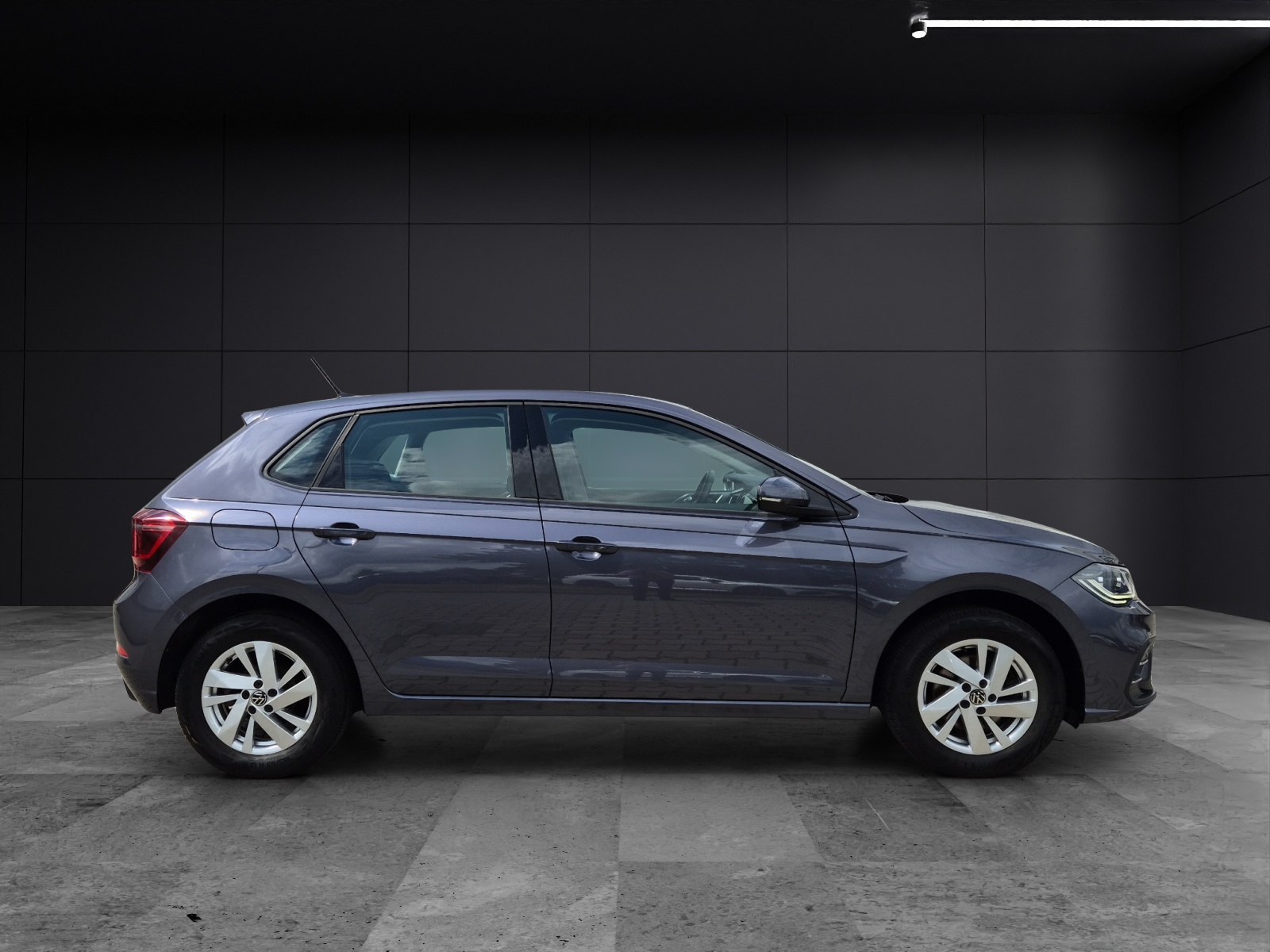 Fahrzeugabbildung Volkswagen Polo TSI Style DSG Matrix AID ACC PDC SH LM
