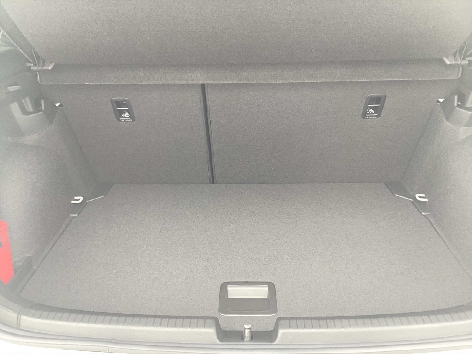 Fahrzeugabbildung Volkswagen Polo Style TSI DSG IQ.Light ACC SH RearView Ambiente AppConnect Navi