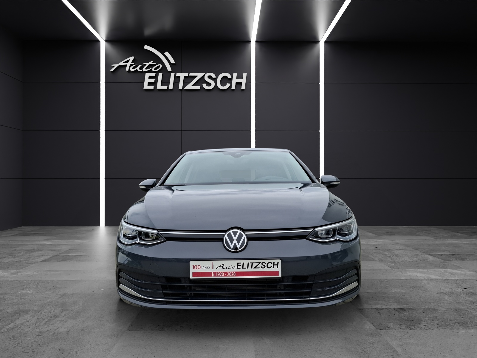Fahrzeugabbildung Volkswagen Golf VIII TSI Active Standhzg. LEDplus Navi HUD AID ACC RFK SH