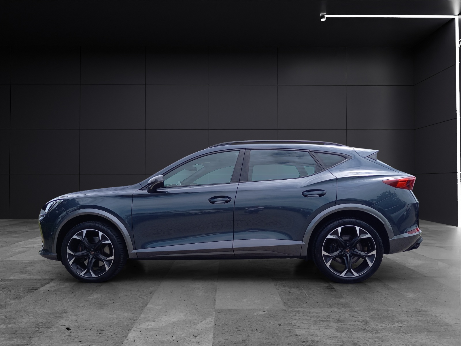 Fahrzeugabbildung CUPRA Formentor VZ 2.0 TSI 4Drive DSG KLIMA LED NAVI