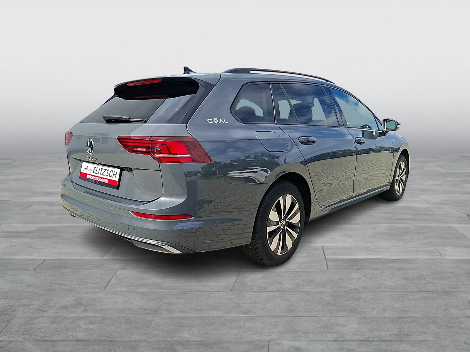 Fahrzeugabbildung Volkswagen Golf VIII Variant TSI Goal LED Navi AID ACC RFK SH