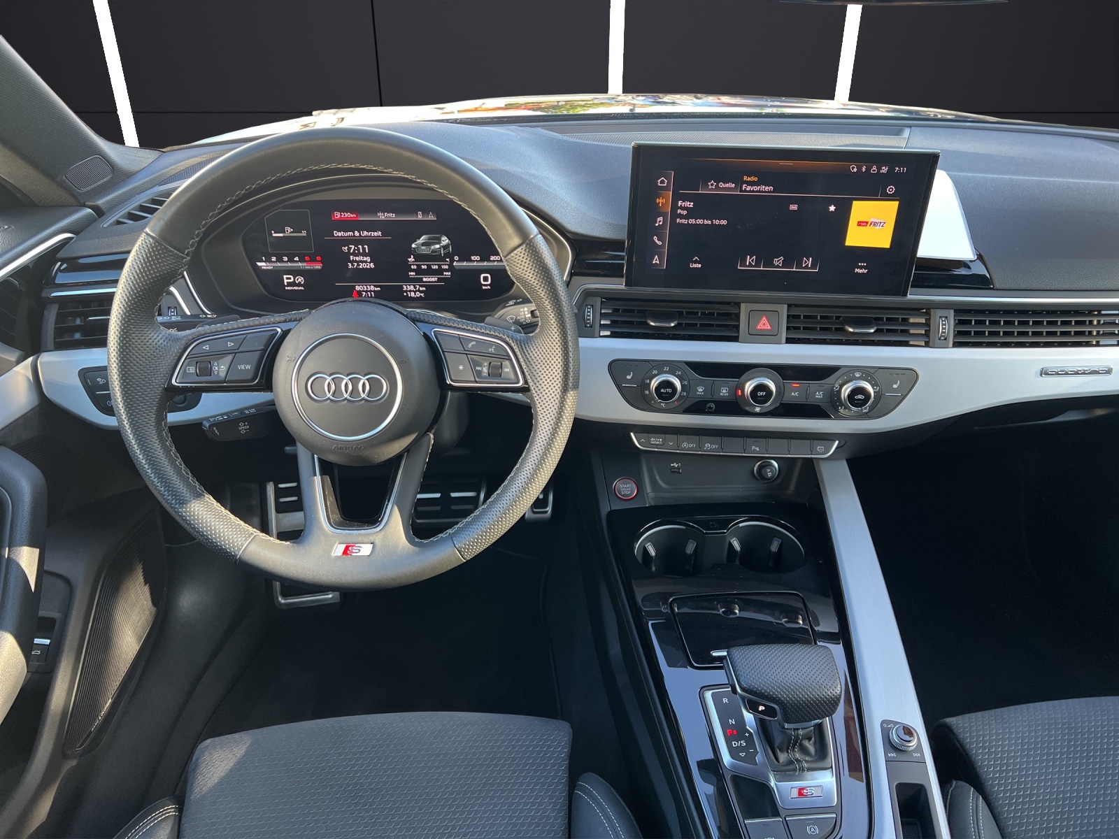 Fahrzeugabbildung Audi S5 Sportback TDI quattro Matrix AHK Navi AVC B&O GRA RFK SHZ 20