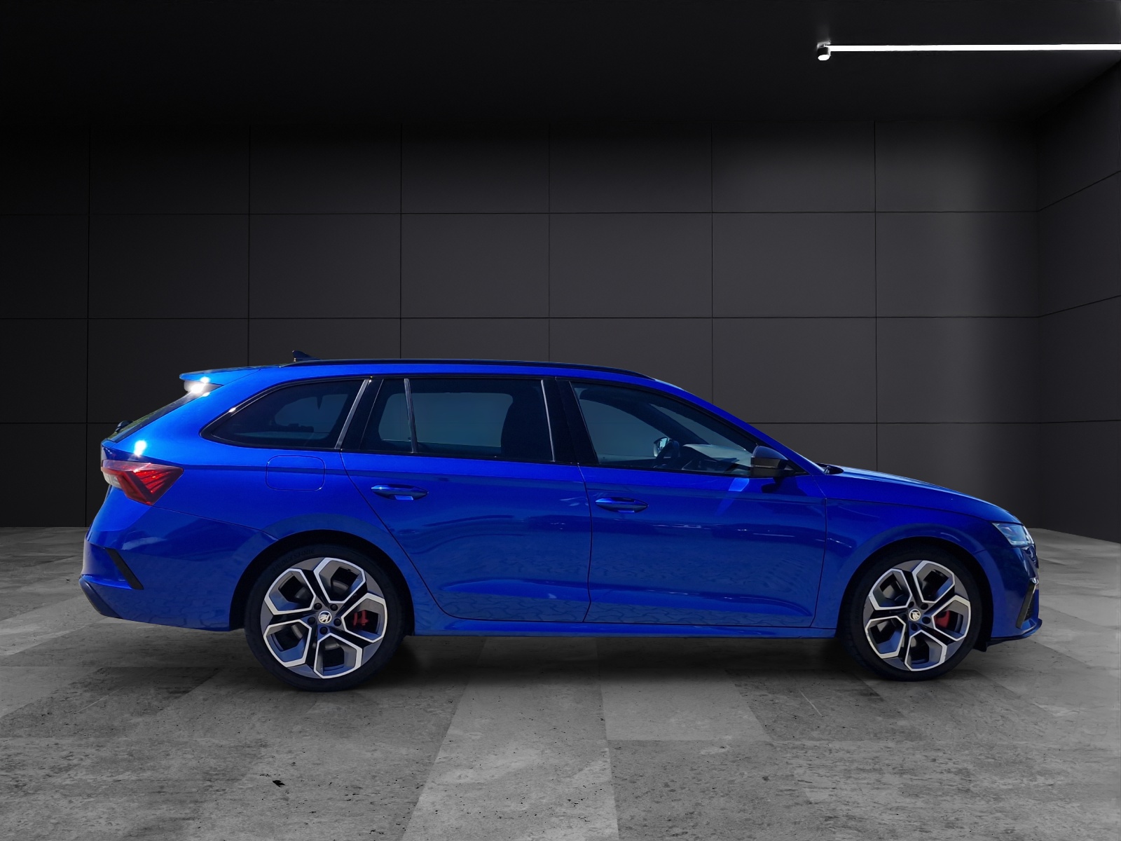 Fahrzeugabbildung SKODA Octavia Combi RS 2.0 TSI DSG Matrix Navi ACC AHK SHZ RFK