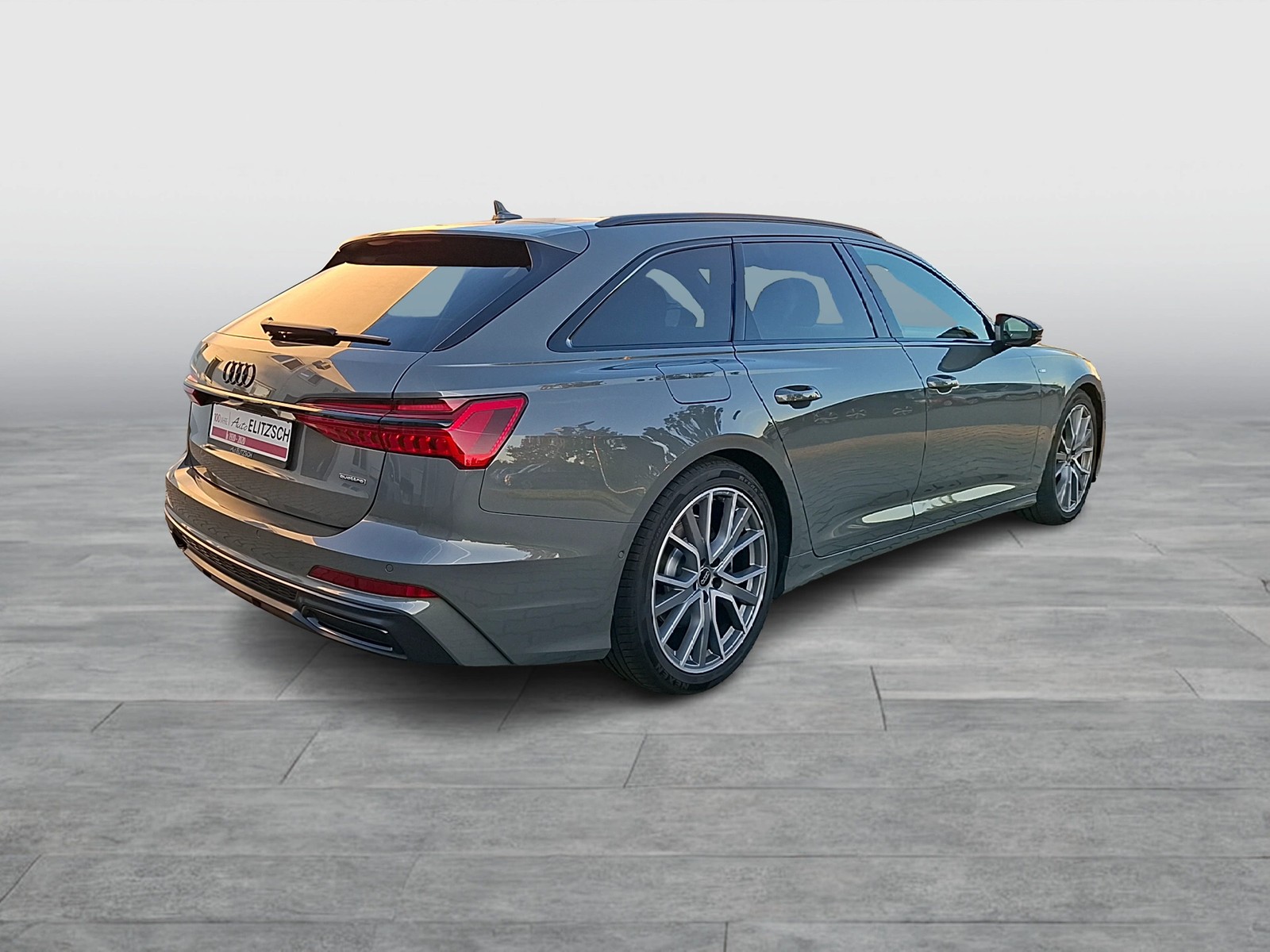 Fahrzeugabbildung Audi A6 Avant 45 TFSI quattro S-Line S-tronic Standhzg. Matrix AHK Navi Leder Pano AVC HUD ACC SH 20