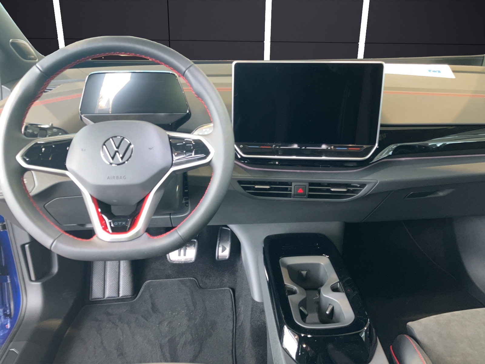 Fahrzeugabbildung Volkswagen ID.4 GTX 4M LED AHK Wärmepumpe